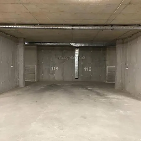 Sky Art With Free Garage - Sky * Burgas Stad